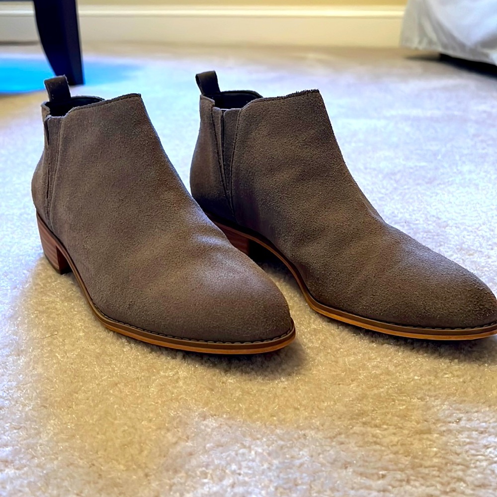 BP grey suede ankle boot